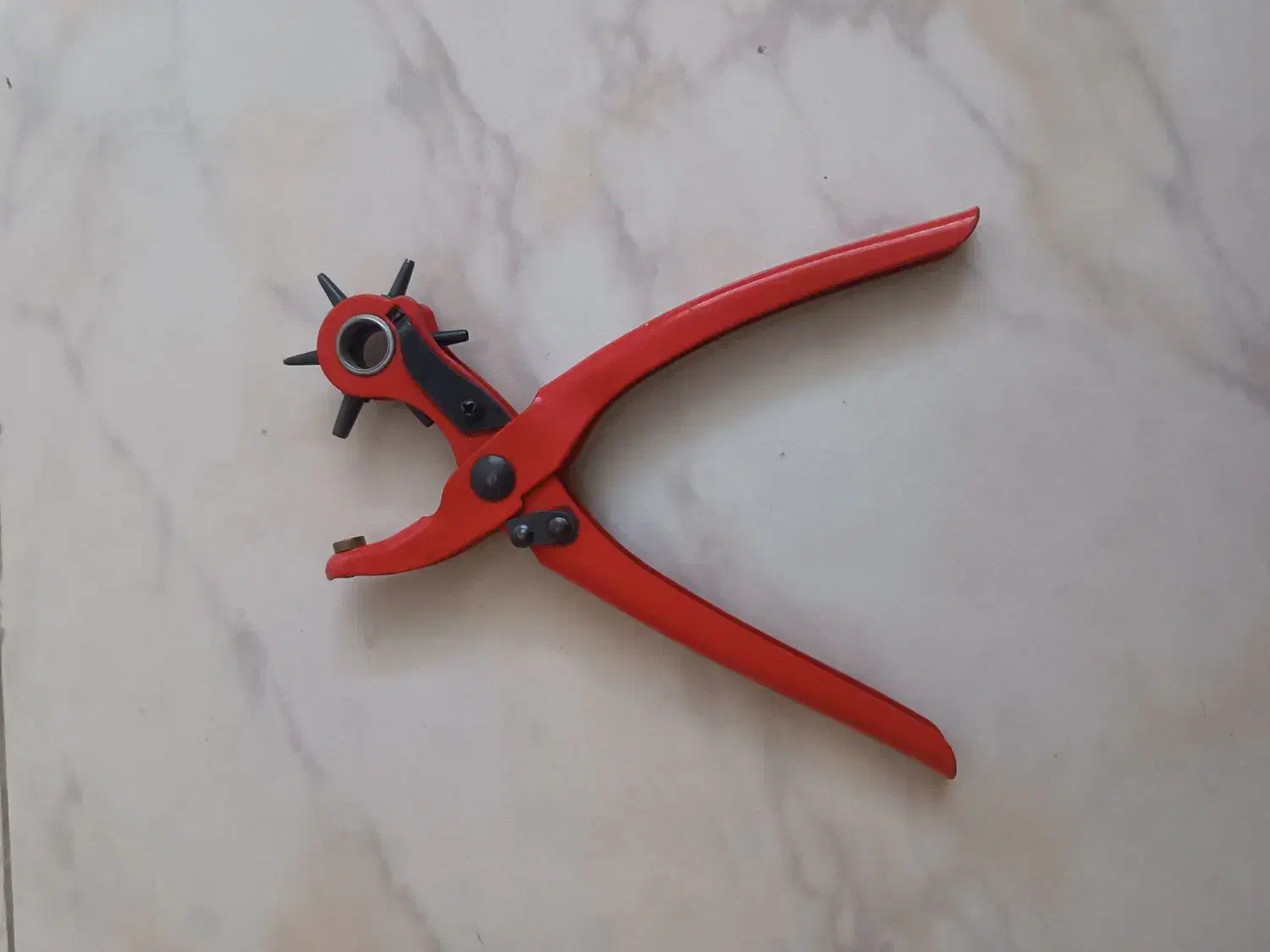 آویز شلوار ، آویز شلوار بوتیک ، انبر پانچ کمربند|کیف، کفش، کمربند|اسلام‌شهر, شهرک مصطفی خمینی|دیوار