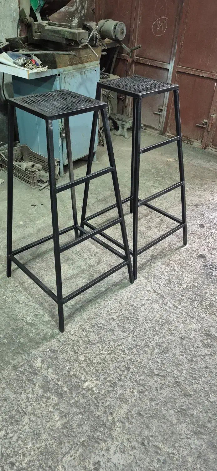 تولید انواع چهار پایه در ابعاد مختلف|عمدهفروشی|خرمآباد, |دیوار