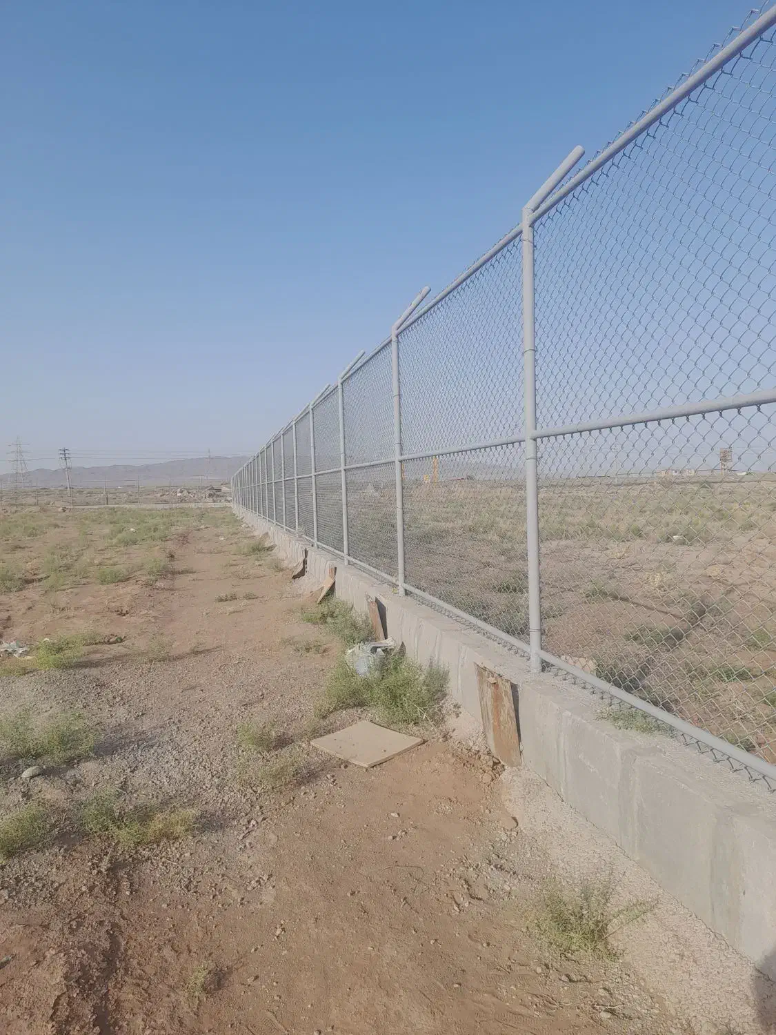 نصب فنس دور باغم با کلیه لوازم|خدمات باغبانی و درختکاری|قروه, |دیوار