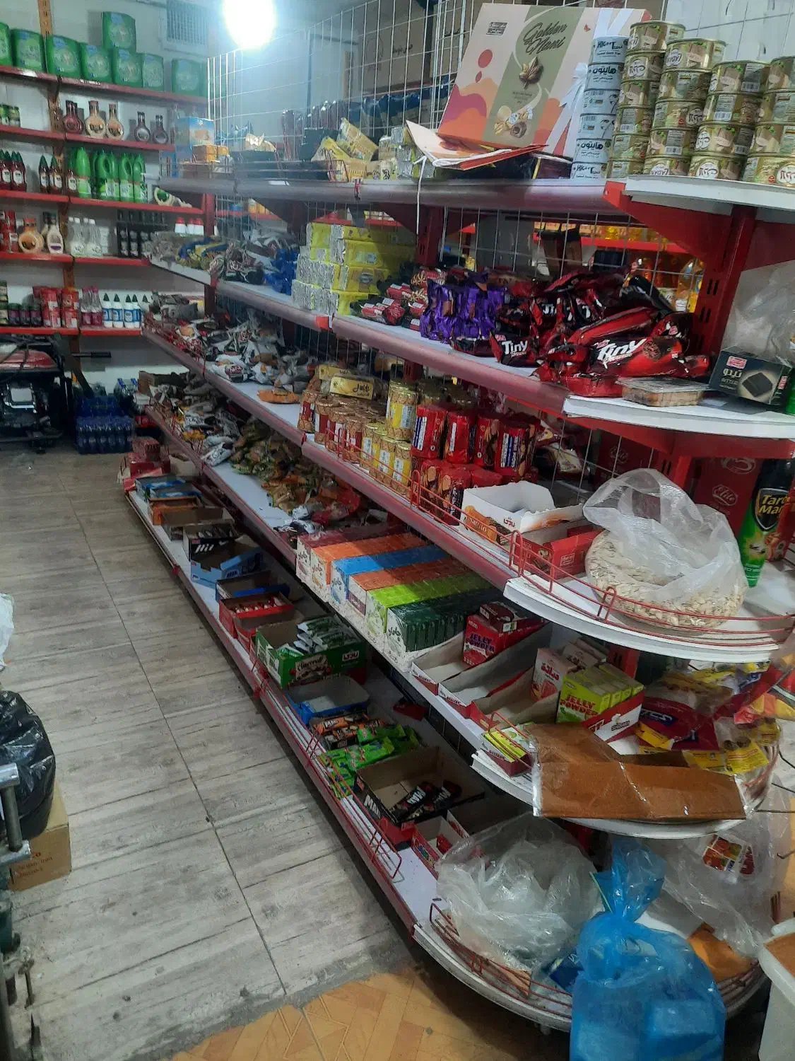 قفس وسط فروشگاهی|فروشگاه و مغازه|هرسین, |دیوار