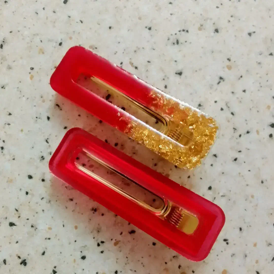 گیره سر رزینی|زیورآلات و اکسسوری|آفتاب, |دیوار