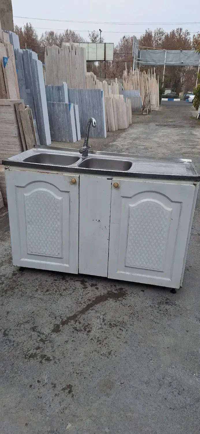 سینک ظرف شویی دو لگن  و شیر روشویی|مصالح و تجهیزات ساختمان|ارومیه, |دیوار