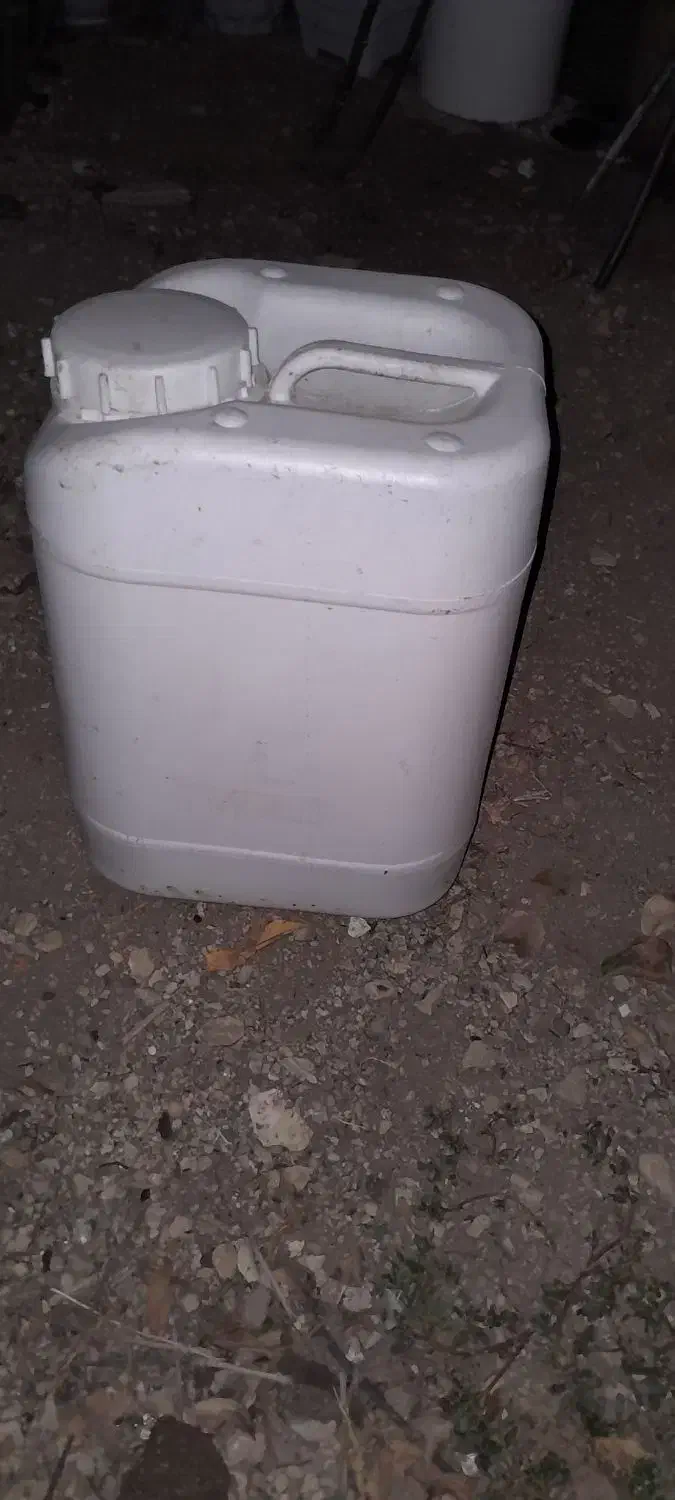 دبه|ظروف نگهدارنده، پلاستیکی، یک‌بارمصرف|دماوند, گیلاوند|دیوار