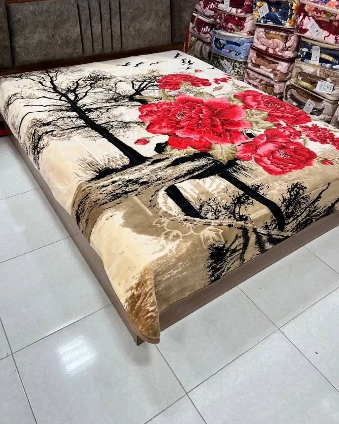 پتو عمده|رختخواب، بالش، پتو|خرمآباد, |دیوار