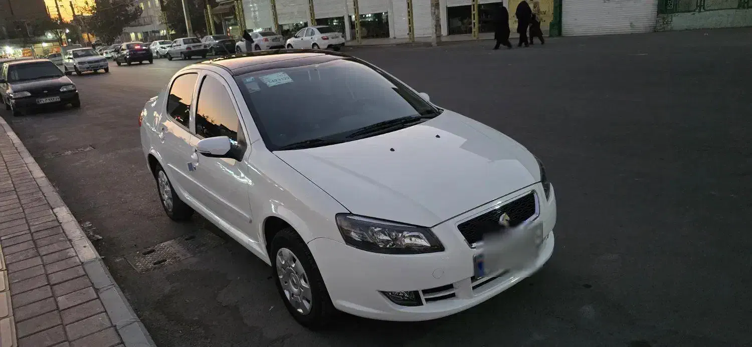 رانا پلاس سقف شیشه ای|خودرو سواری و وانت|تهران, استاد معین|دیوار