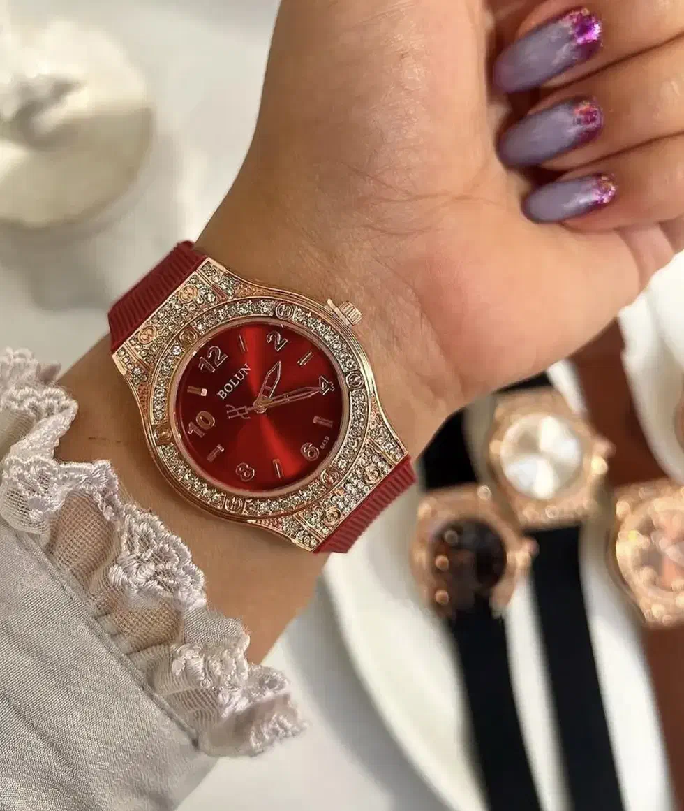 ساعت دخترانه نگین دار|ساعت|مرند, |دیوار