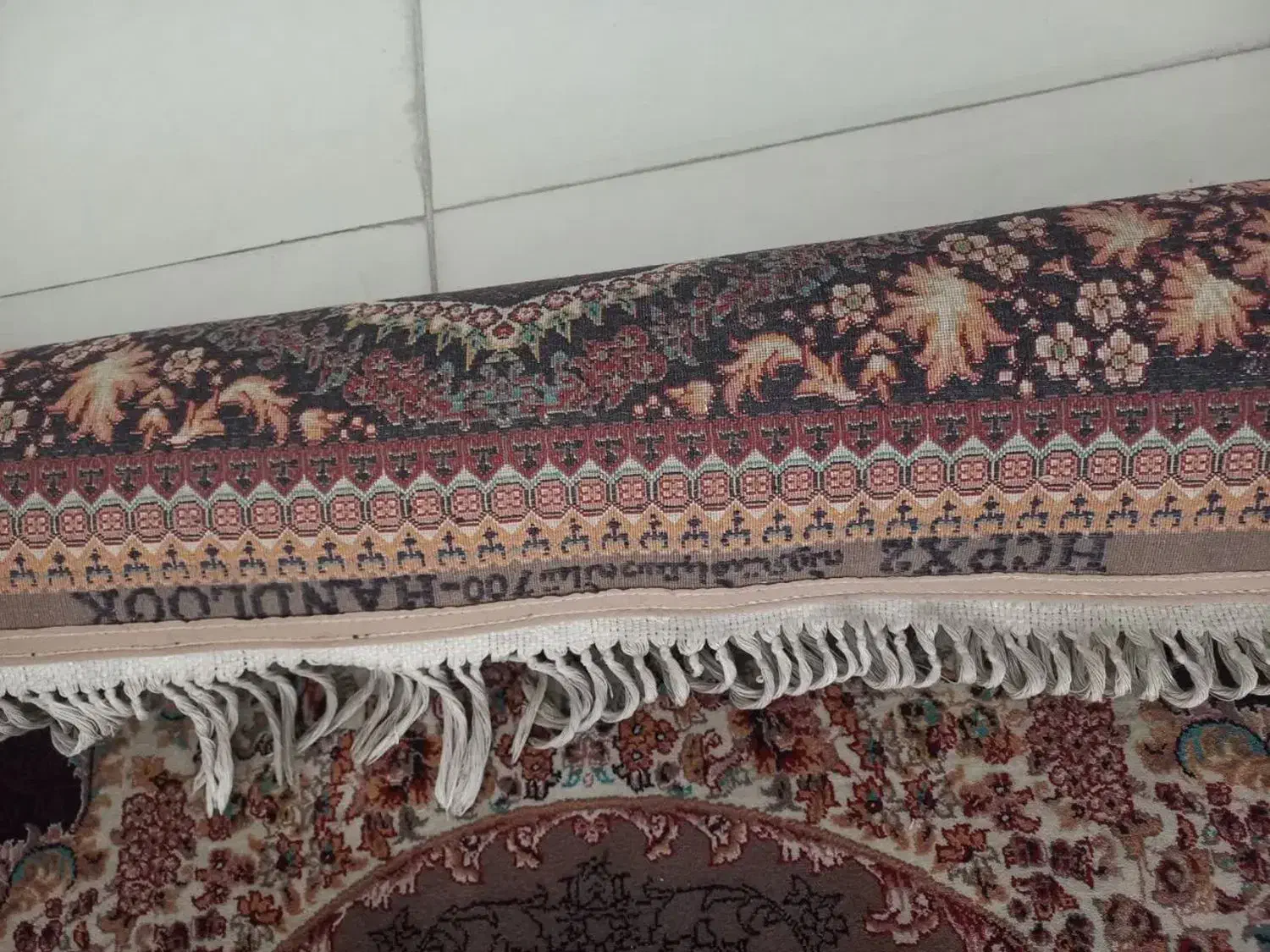 جفت فرش ۴متری ۷۰۰شانه ۲۵۵۰ گردویی دستبافگونه|فرش|کرج, کمال‌شهر|دیوار