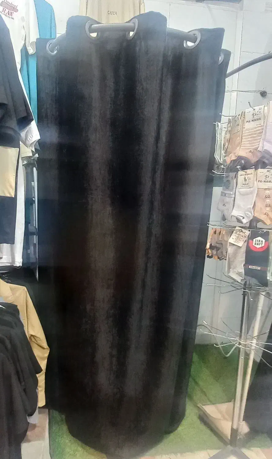 گیت ( دزدگیر) لباس، مانکن، پرو|فروشگاه و مغازه|اراک, |دیوار