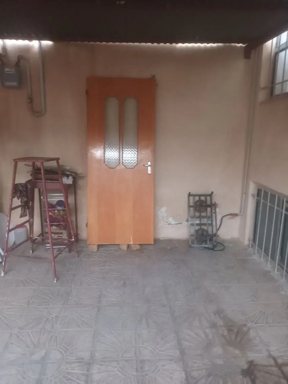 چهارچوب آهنی|مصالح و تجهیزات ساختمان|هرسین, |دیوار