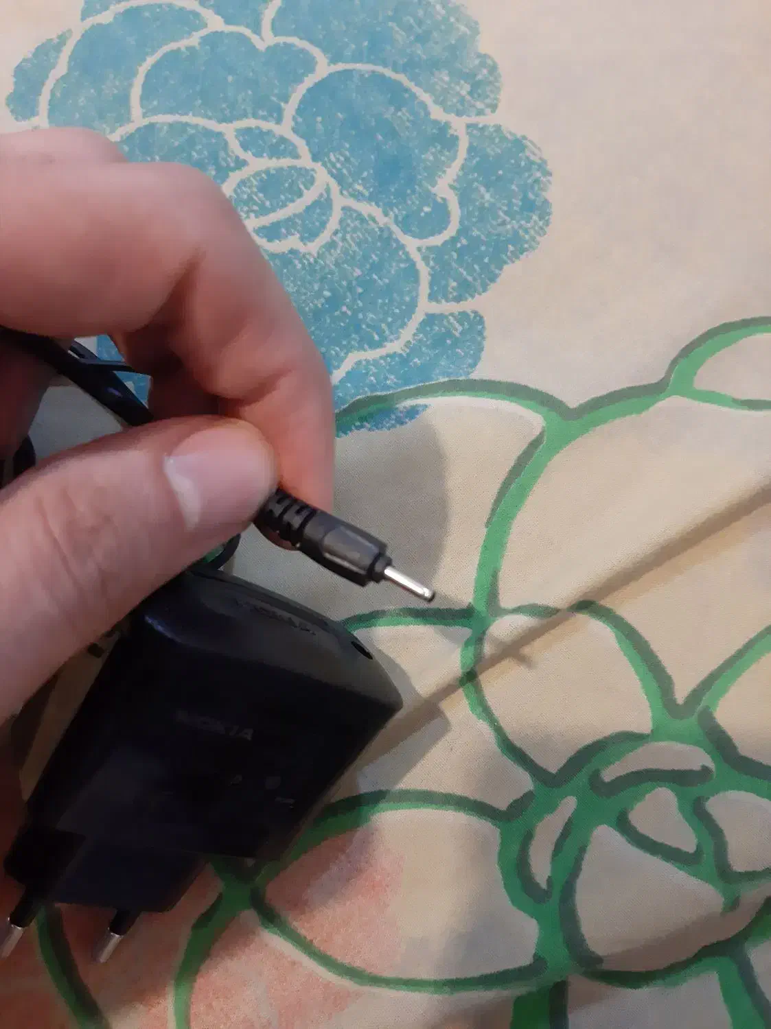 شارژر موبایل ۱۲۰۰ و گوشی های نوکیا قدیمی|لوازم جانبی موبایل و تبلت|ساری, |دیوار