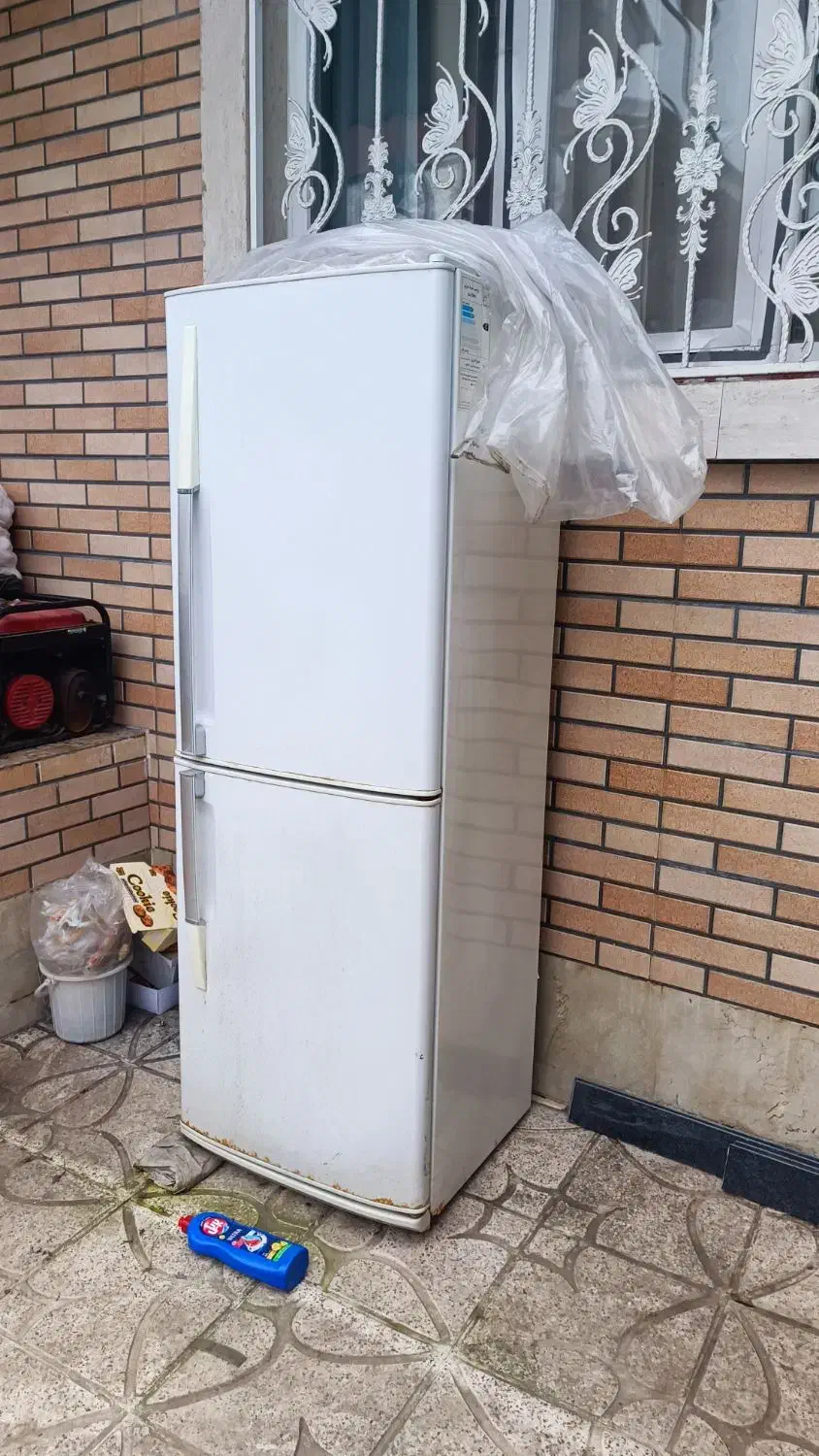 یخچال سالم تازه تعمیر شده|یخچال و فریزر|سنگر, |دیوار