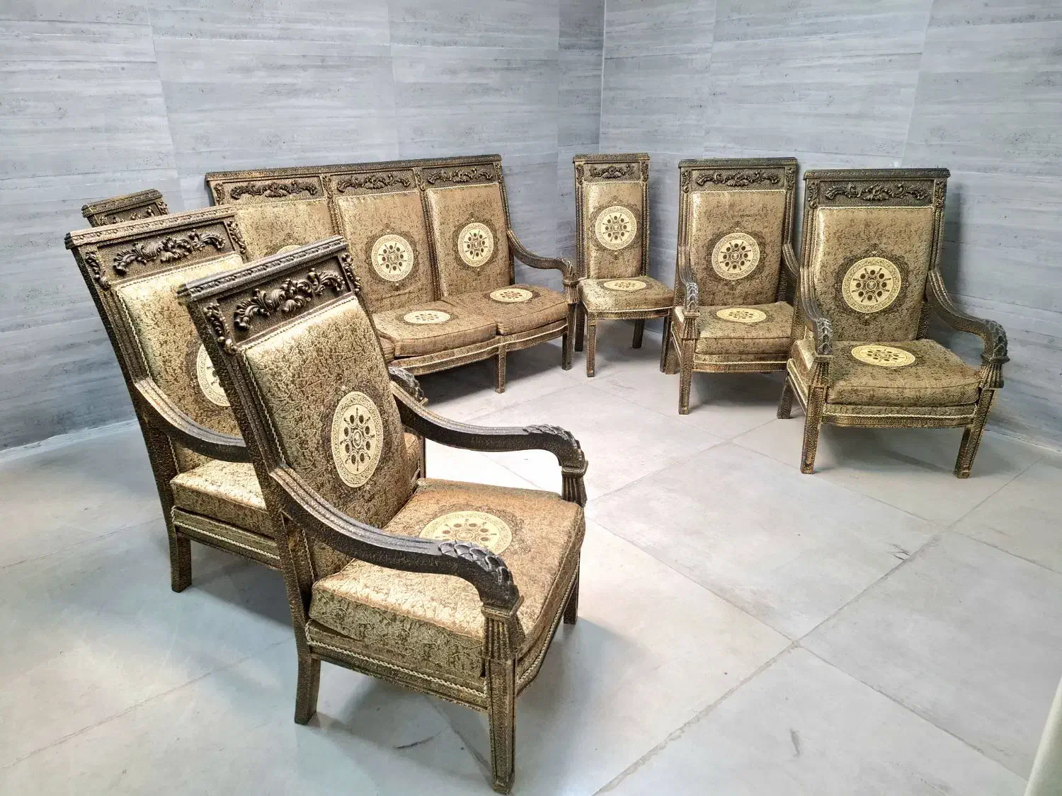 مبل کتیبه ۹ نفره چوب راش|مبلمان اداری|اصفهان, جلالیه|دیوار