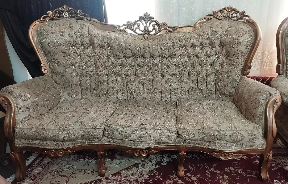 مبل سلطنتی|مبلمان خانگی و میز عسلی|تایباد, |دیوار