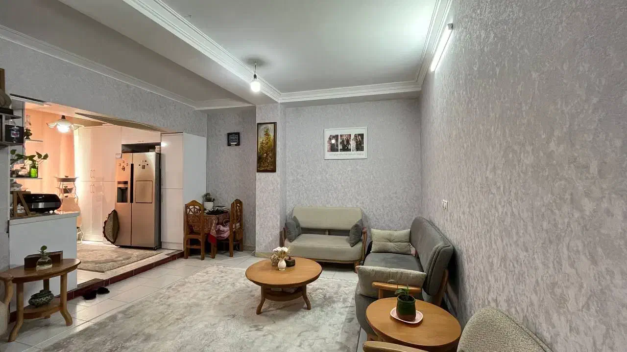 اپارتمان 54 متری طبقه اول قائمیه شهرداری کوکب ها|فروش آپارتمان|اسلام‌شهر, شهرک سعیدیه|دیوار