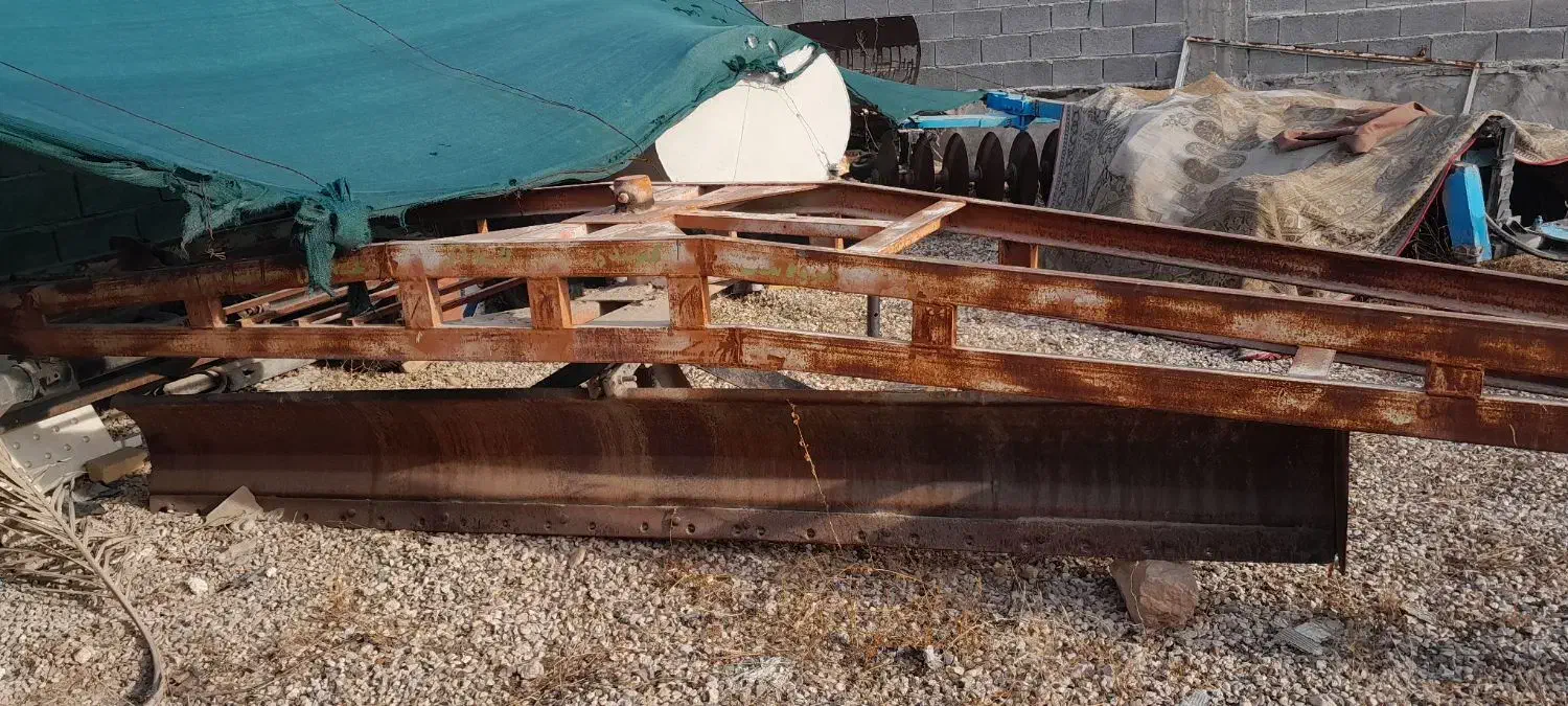 تراکتور فروش ۲ تیکه ادوات|خودرو سنگین|شیراز, شاهچراغ|دیوار