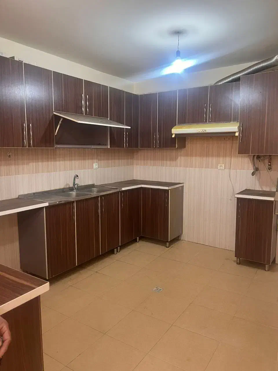 آپارتمان 85متری مسکن مهر طلاب جنب سیلو|اجارهٔ آپارتمان|جیرفت, |دیوار