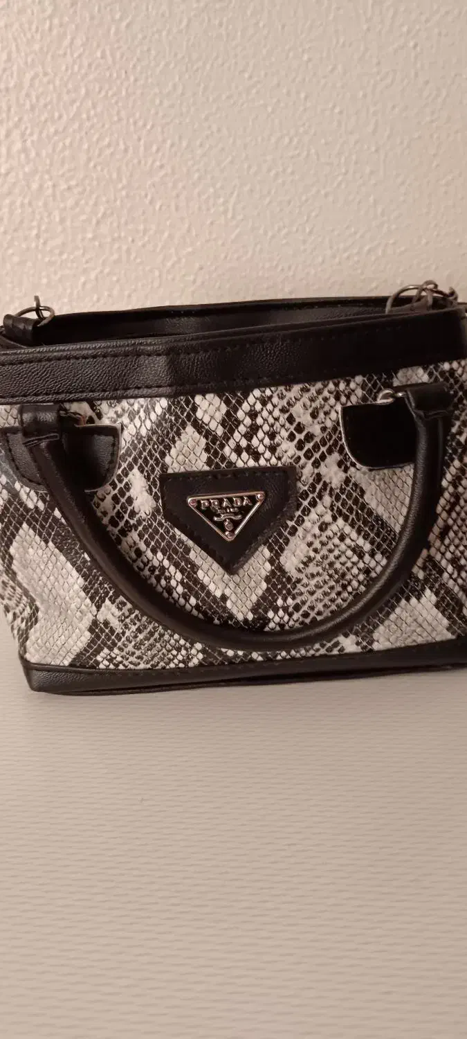 کیف شیک|کیف، کفش، کمربند|شاهین‌شهر, مخابرات (شهید بهشتی)|دیوار