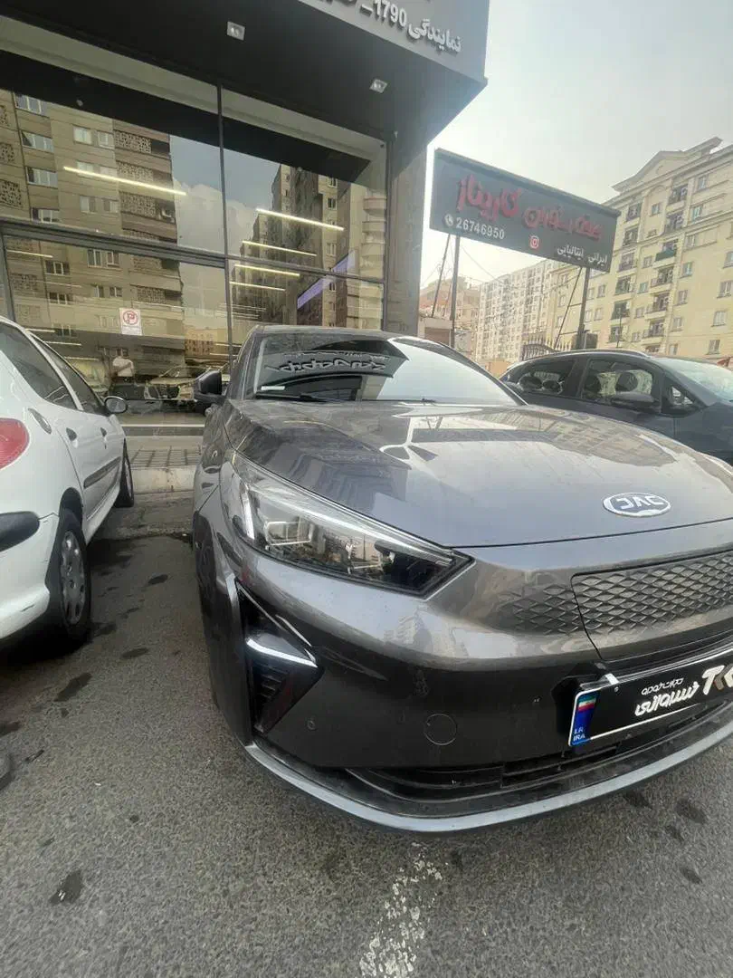 کی ام سی ای جی 7 پلاس صفر 404 تحویل فوری|خودرو سواری و وانت|تهران, آسمان|دیوار