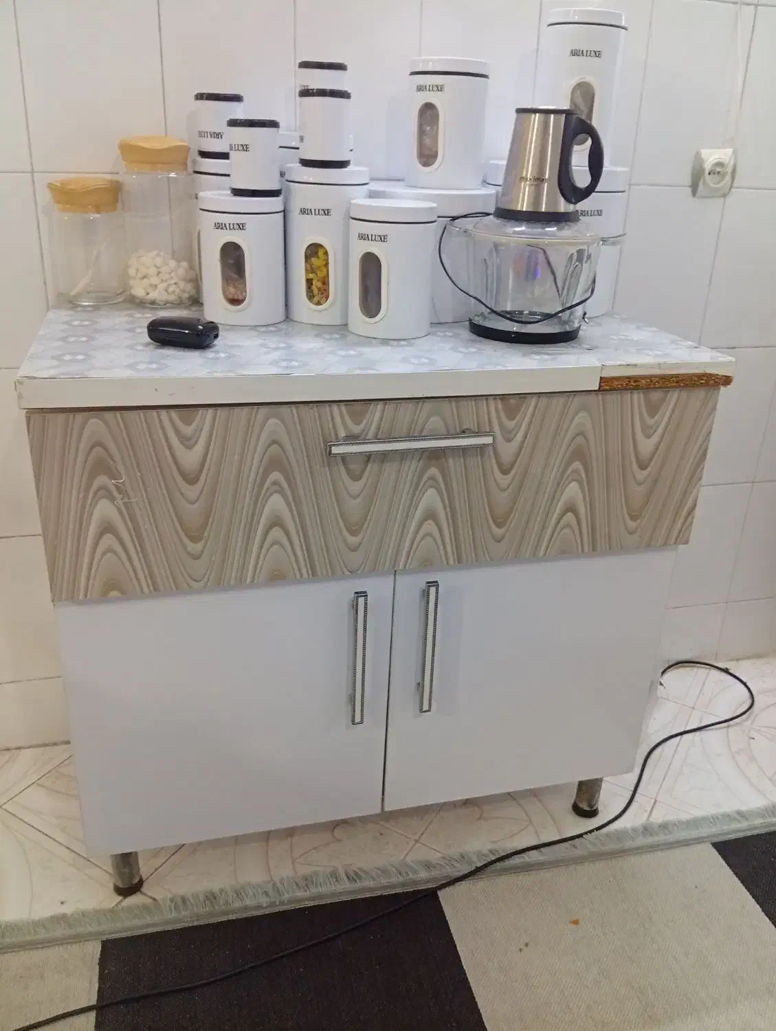 چهار متر کابینت MDFهمراه هود گاز سینک آب چکان|اجاق گاز و لوازم برقی پختوپز|تربت جام, ترکمن ها|دیوار