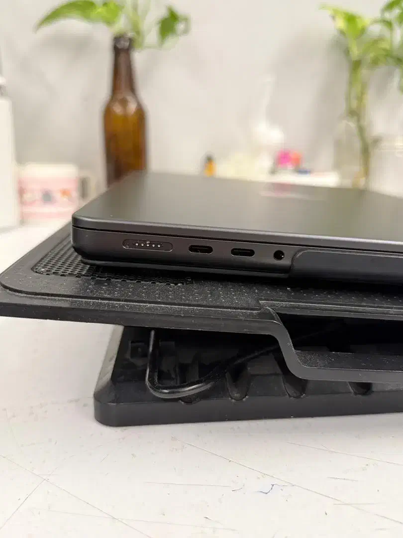 macbook m3 pro 14inch  18ram  سلامت باطری ۱۰۰|رایانه همراه|تهران, تهرانسر شرقی|دیوار