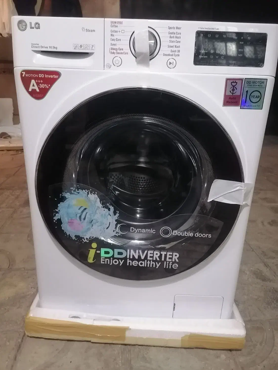 لباسشویی ال جی V5 و ال جی تایتان|ماشین لباسشویی و خشک‌کن لباس|شیراز, ده پیاله|دیوار