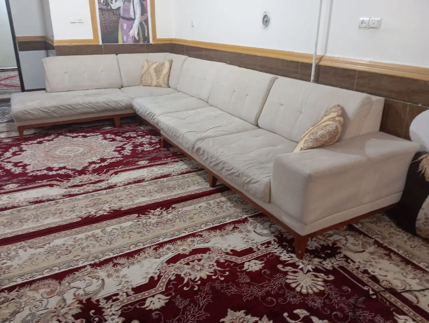 مبل|مبلمان خانگی و میز عسلی|لیکک, |دیوار