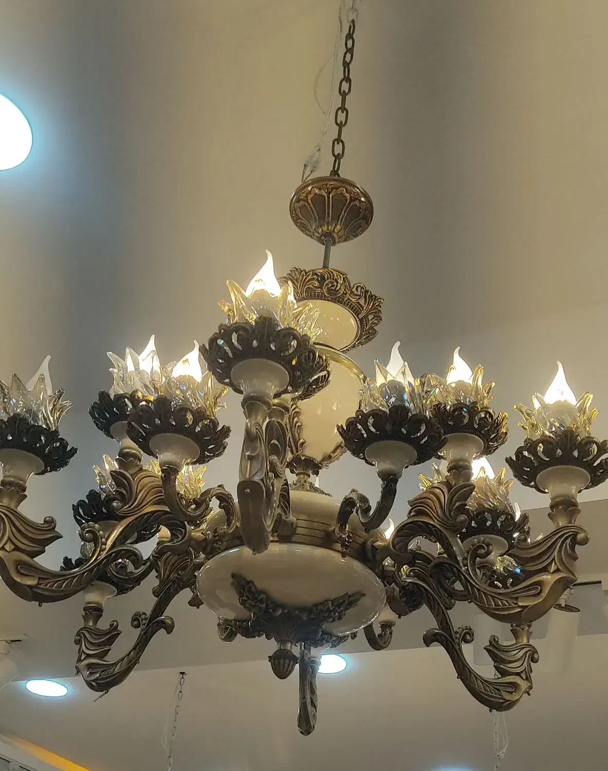 لوستر سالن پدیرایی|لوستر و چراغ آویز|لنجان, |دیوار