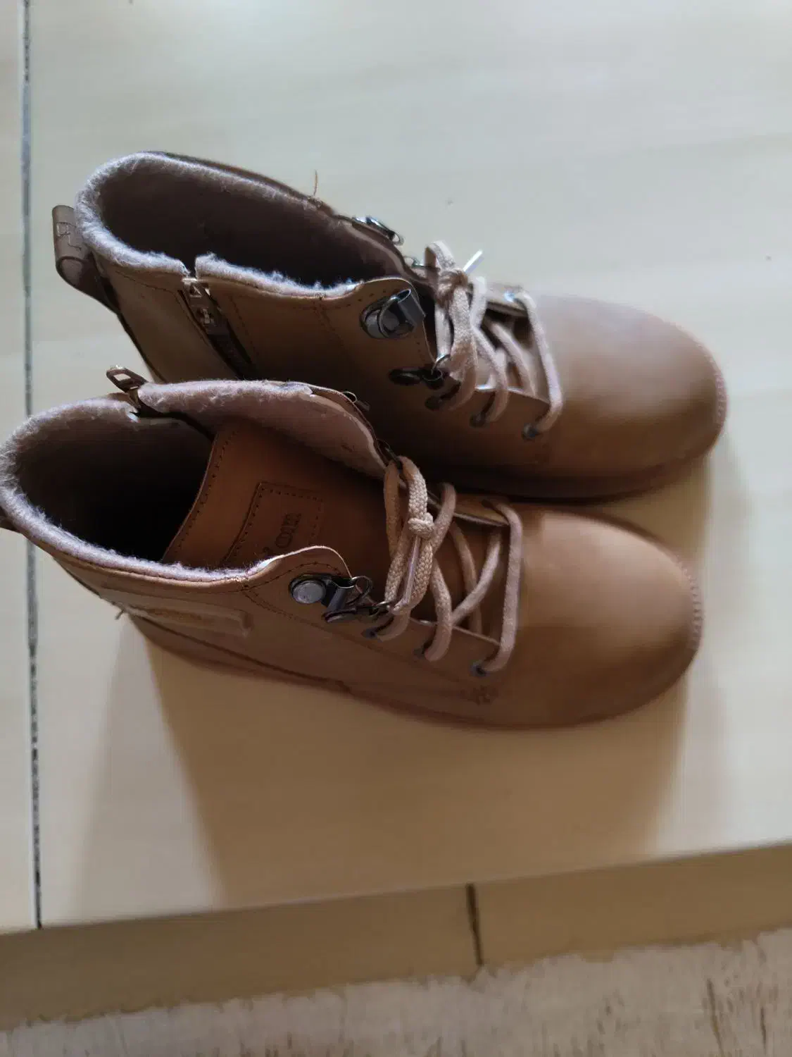 تعدادی کفش نو پوشیده نشده ،به خریدار تخفیف میدم|کفش و لباس بچه|نظرآباد, نظرآباد|دیوار
