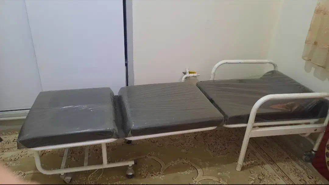 تخت همراه بیمار|تخت و سرویس خواب|ساری, |دیوار