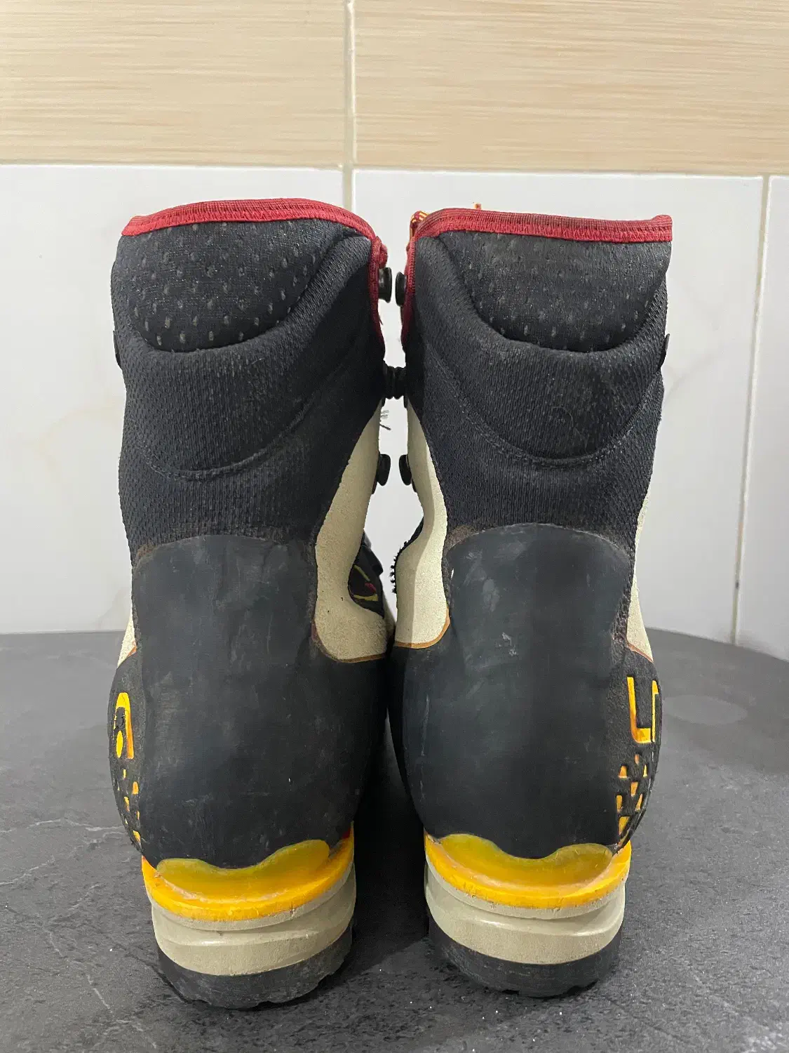 کفش کوهنوردی|کوهنوردی و کمپینگ|گرگان, |دیوار