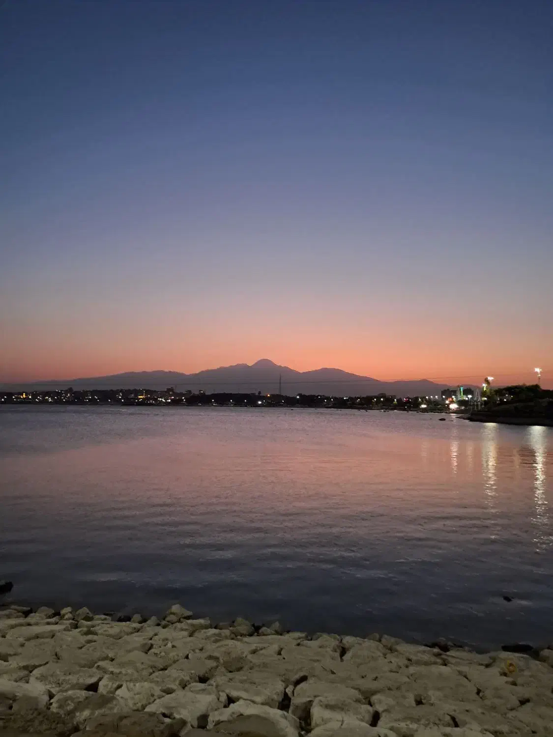 اجاره روزانه و ماهانه سوئیت دربستی اردبیل|اجارهٔ کوتاه‌مدت آپارتمان و سوئیت|اردبیل, |دیوار