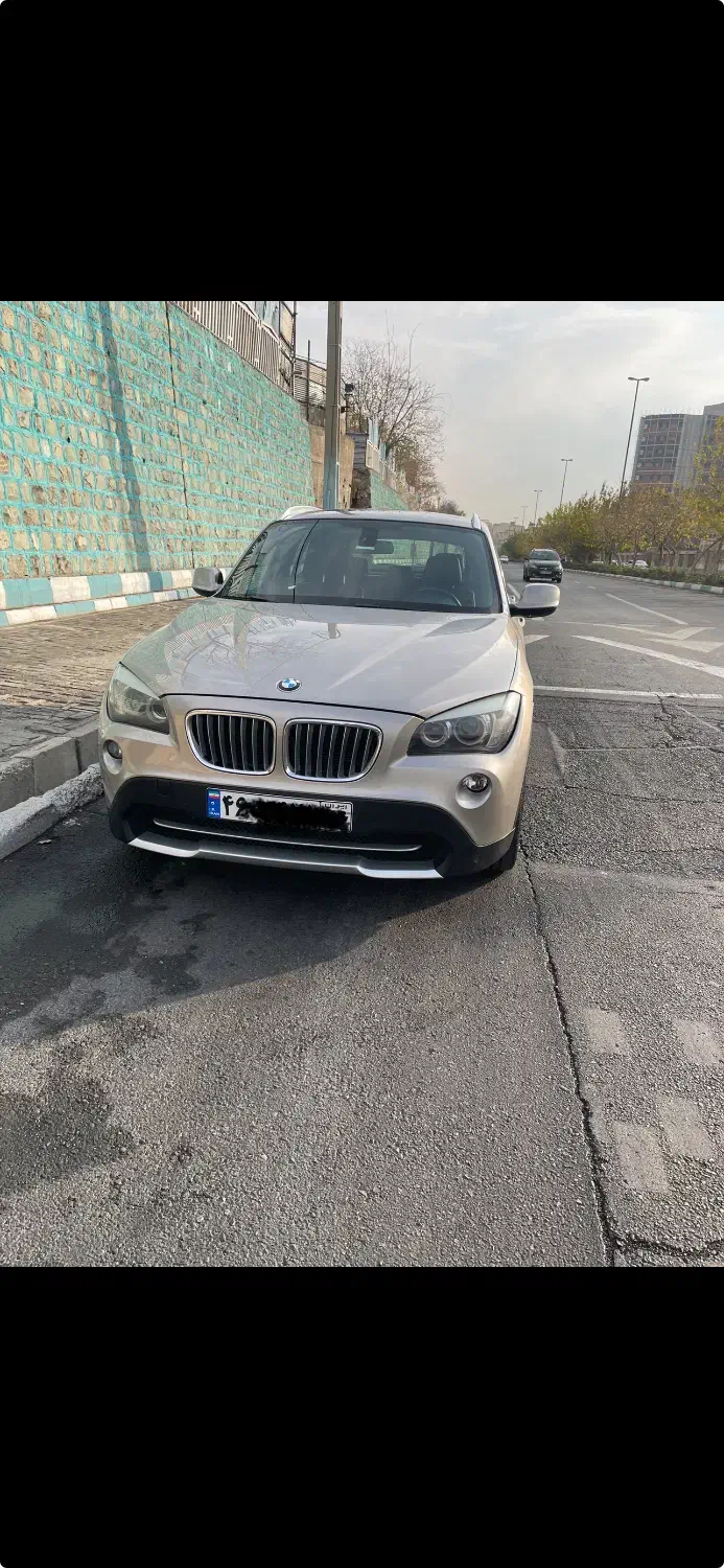 بی ام و دوست داشتنی|خودرو سواری و وانت|تهران, شهرک آزمایش|دیوار