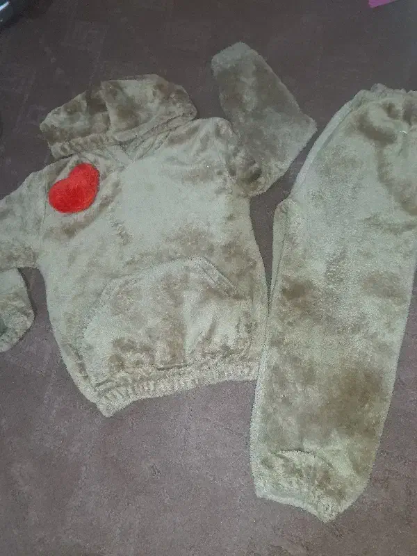 هودی وشلوار تدی داخل خز مناسب ۵تا۶سال درحدنو|لباس|قروه, |دیوار