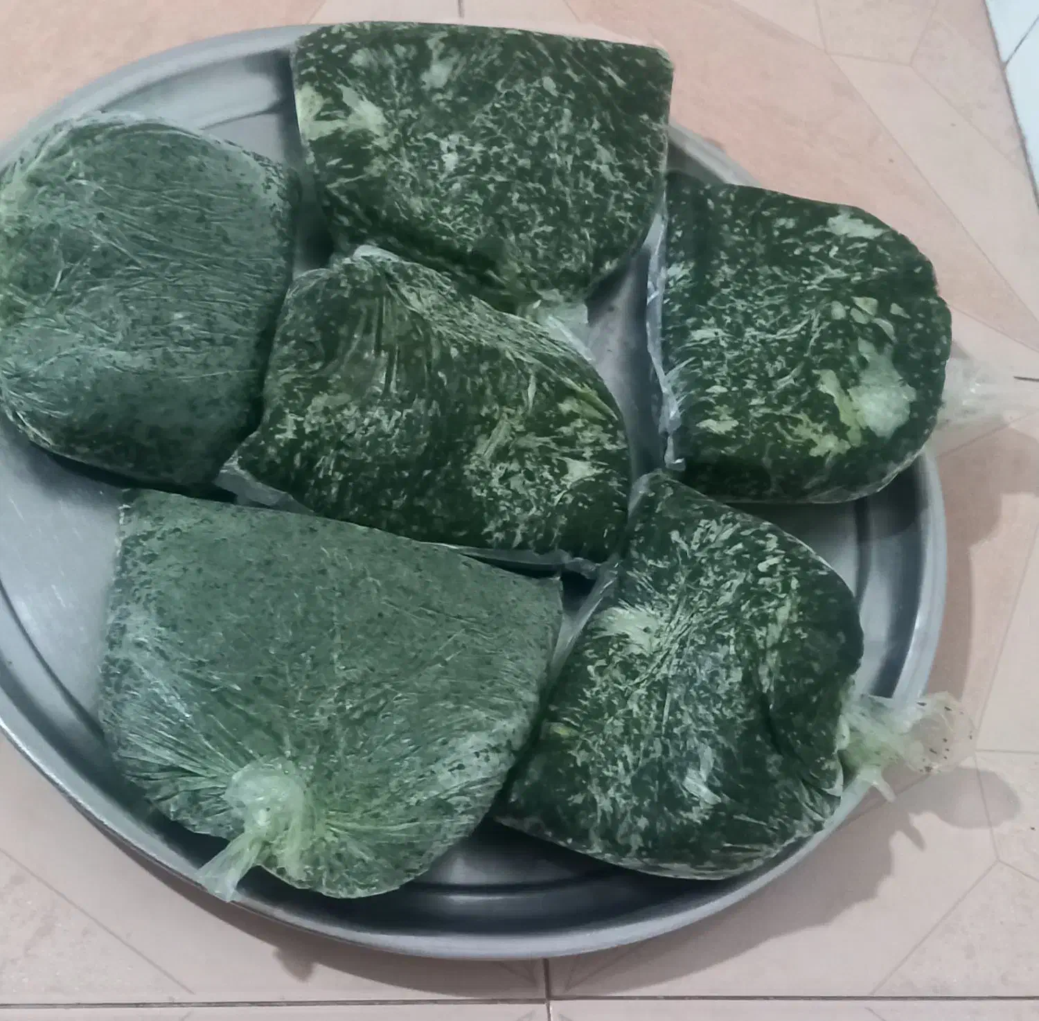 سبزی خورشتی چرخ کرده شیش رقم کامل تمیز وتازه|خوردنی و آشامیدنی|کوهدشت, |دیوار