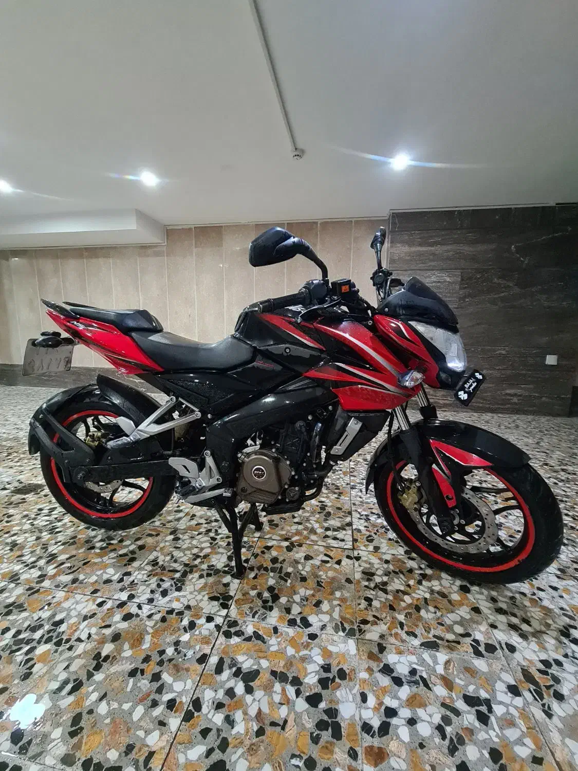 ns 200 مدل ۹۵|موتورسیکلت|اصفهان, احمدآباد|دیوار