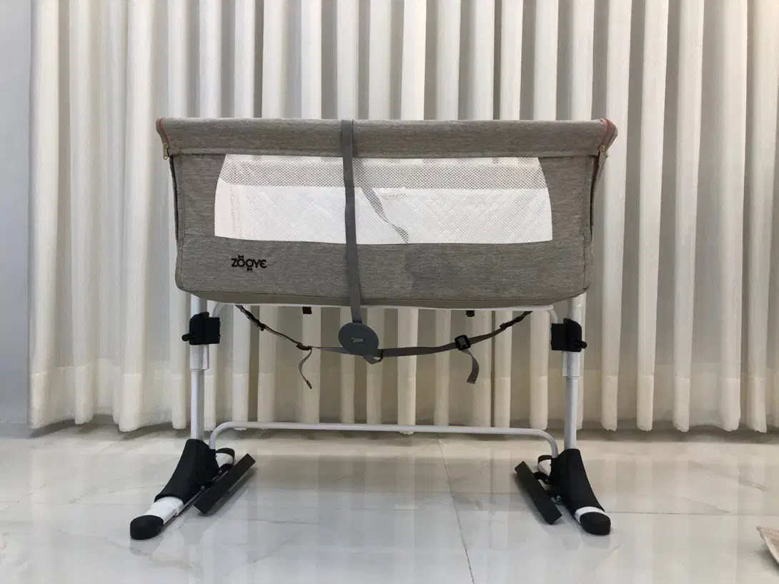 تخت و گهواره کنار مادر زویه|اسباب و اثاث بچه|بندرعباس, |دیوار