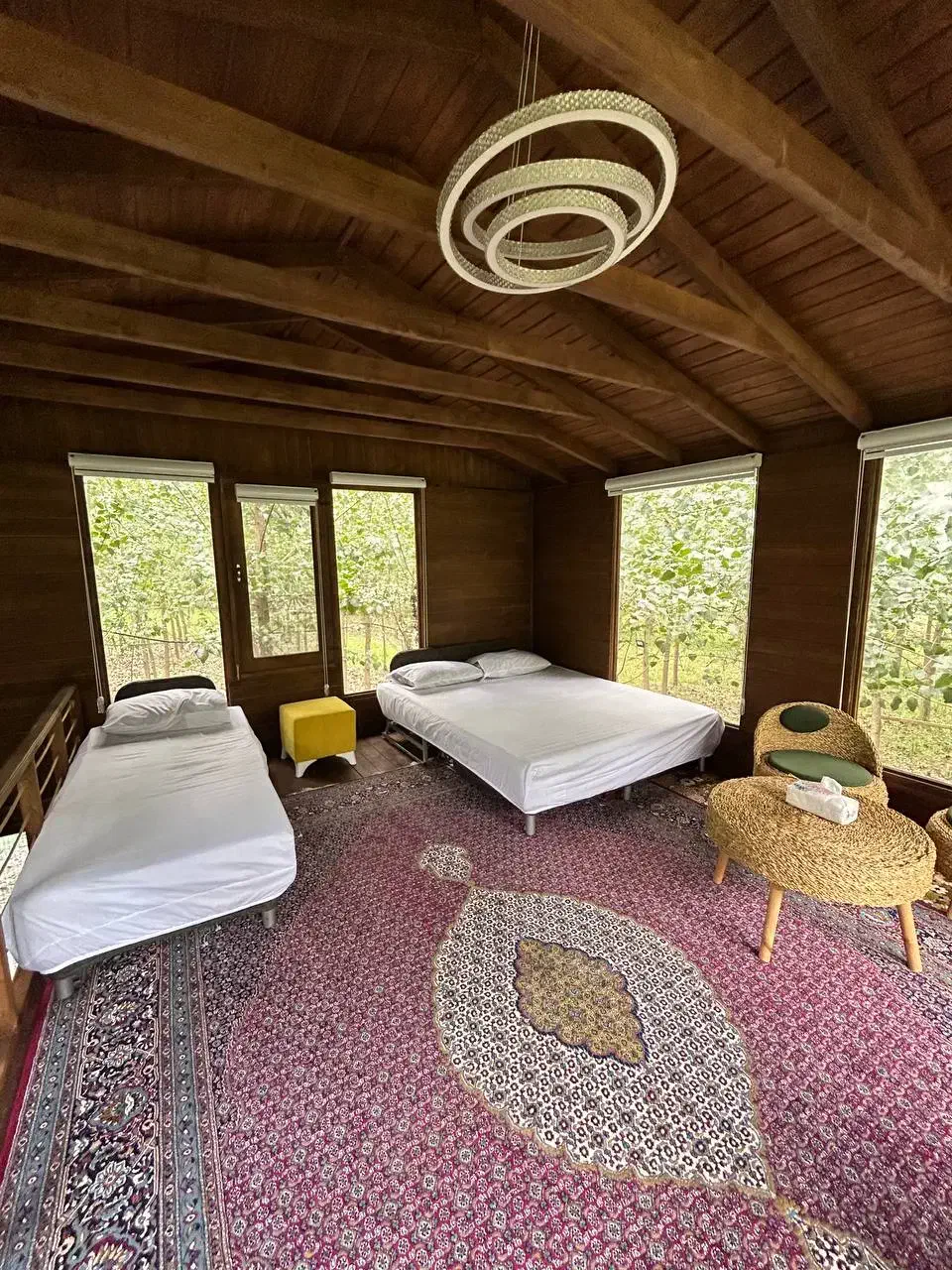 ویلای سوئیسی با ۷ کیلومتر لاین خصوصی قایق سواری|فروش خانه و ویلا|مریوان, |دیوار