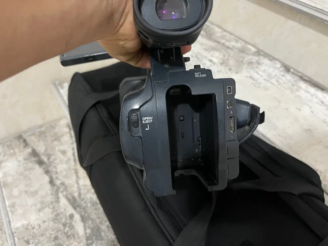 دوربین فیلمبرداری fx1|دوربین عکاسی و فیلمبرداری|زنجان, |دیوار