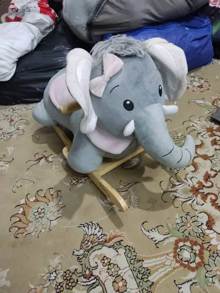 وسایل بچه و نوزاد سیسمونی|اسباب و اثاث بچه|مشهد, اقبال|دیوار