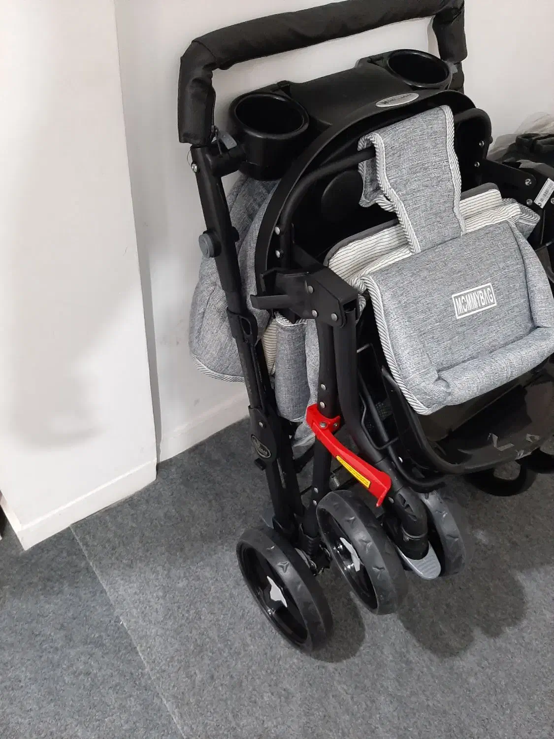 کالسکه|کالسکه و لوازم جانبی|تهران, بروجردی|دیوار