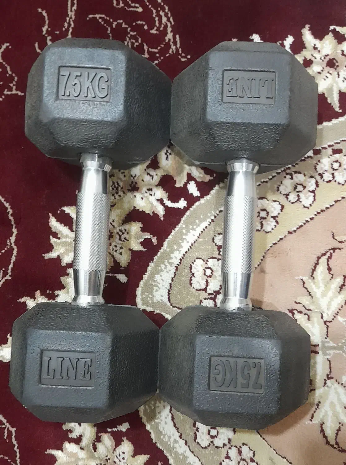 یک جفت دمبل 15 کیلویی هر کدام 7.5 کیلو|تجهیزات ورزشی|مشهد, پنجتن|دیوار