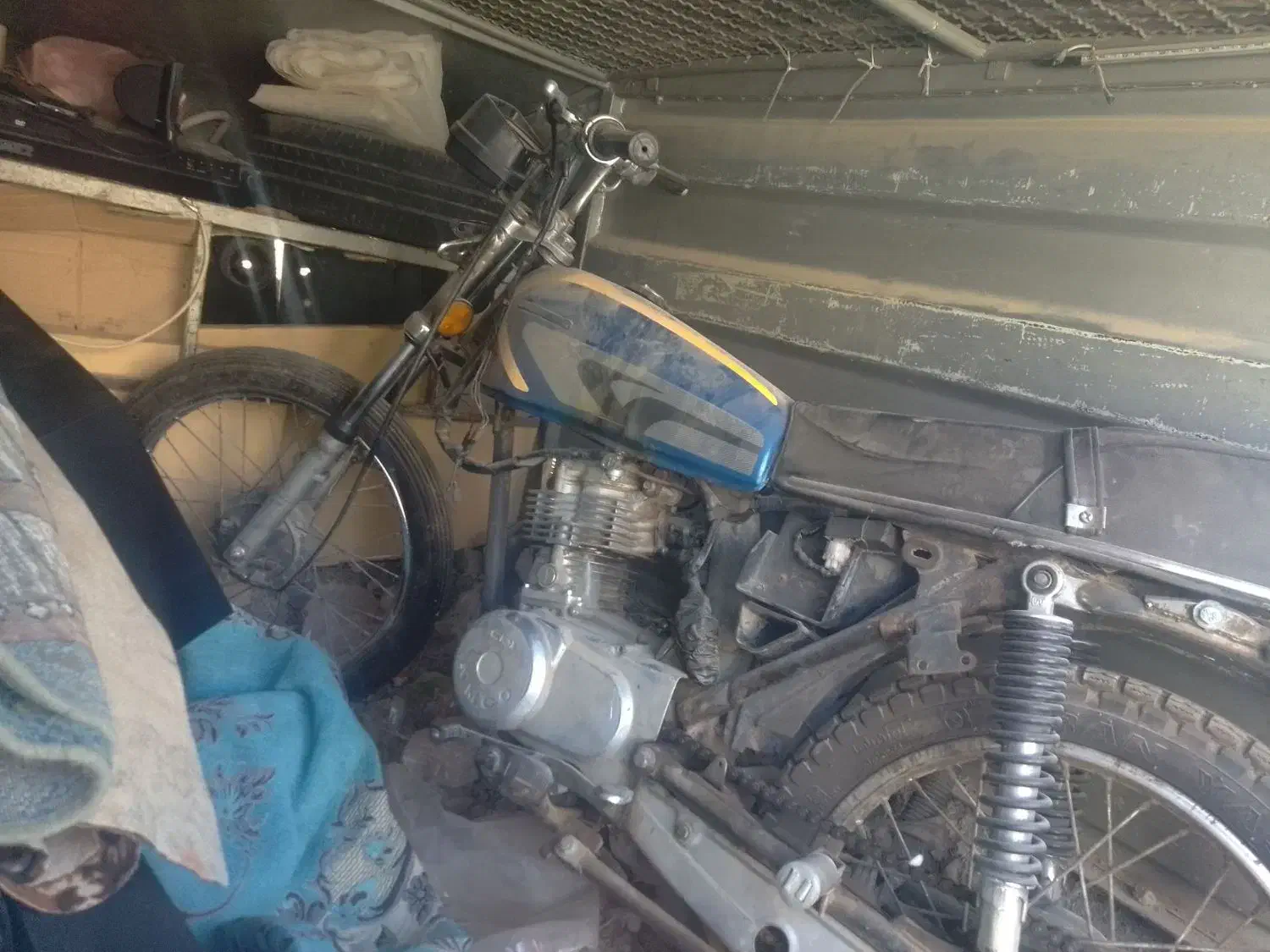 موتور هندا مزایده ای مدل۸۱|موتورسیکلت|بهارستان, |دیوار