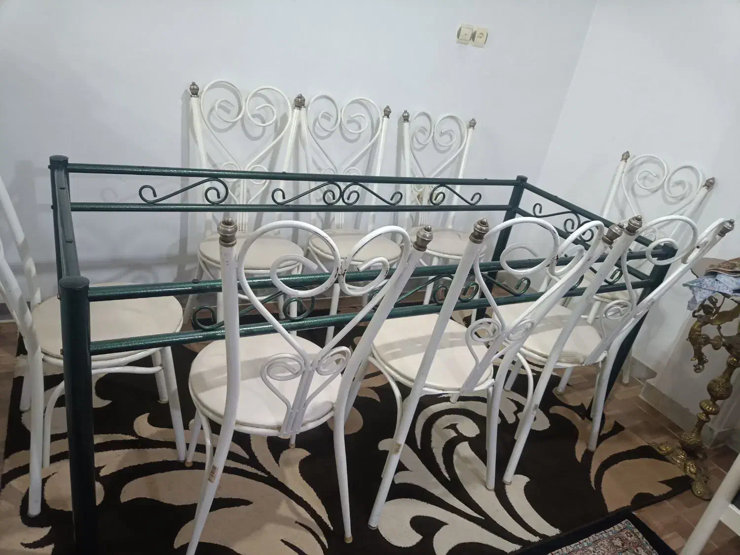 میزناهارخوری ۸نفره|میز و صندلی غذاخوری|لاهیجان, کوی استادان|دیوار