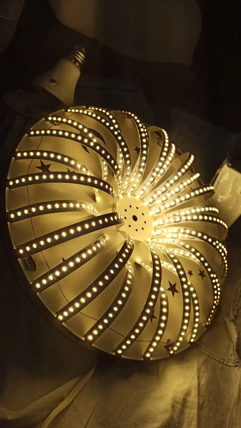 لامپ طبقاتی|لوستر و چراغ آویز|سنندج, |دیوار