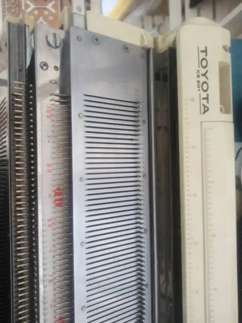 ماشین بافتنی وبافندگی تویوتا|چرخ خیاطی و ریسندگی|تهران, امیریه|دیوار