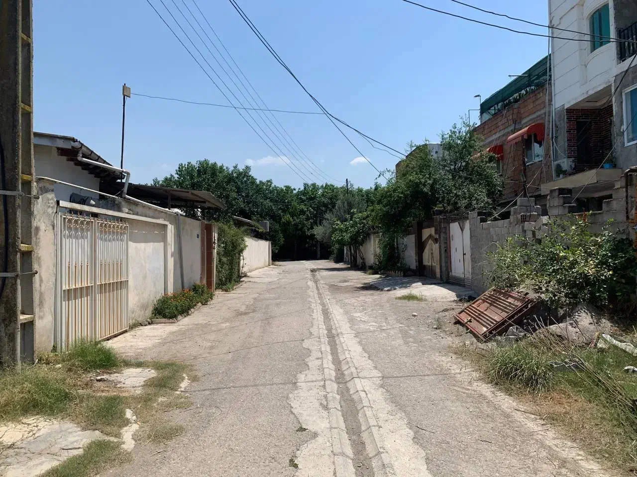 قروشن‌زمین کوی ذانشگاه پایین لموک|فروش زمین و ملک کلنگی|ارطه, |دیوار