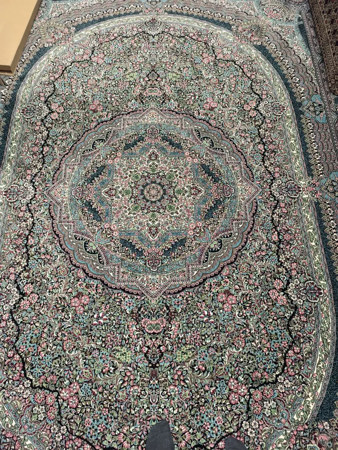 فرش|فرش|تربت‌حیدریه, شهرک ولیعصر|دیوار