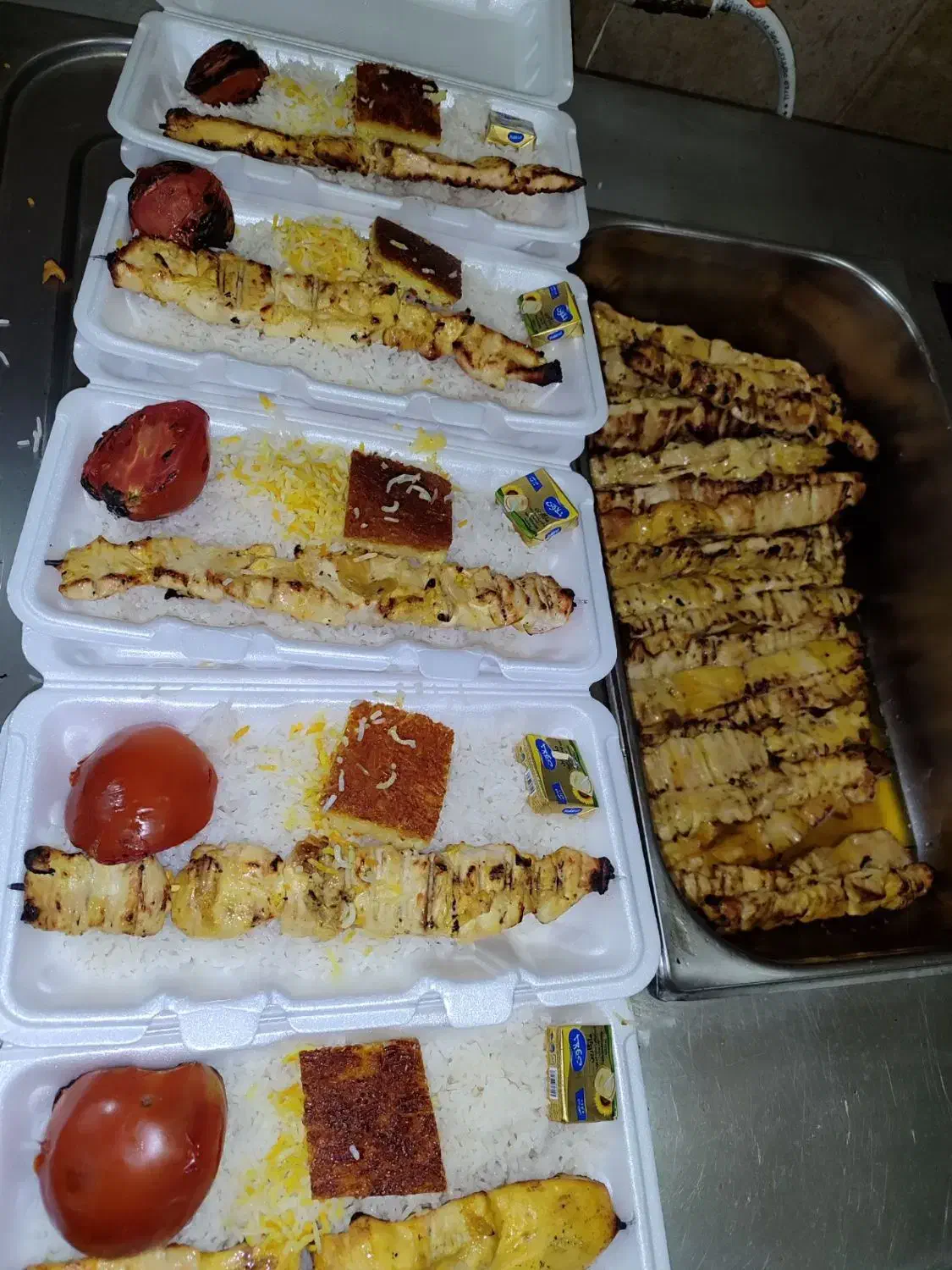 کترینگ علی|خدمات پذیرایی، مراسم|مشهد, دانش|دیوار