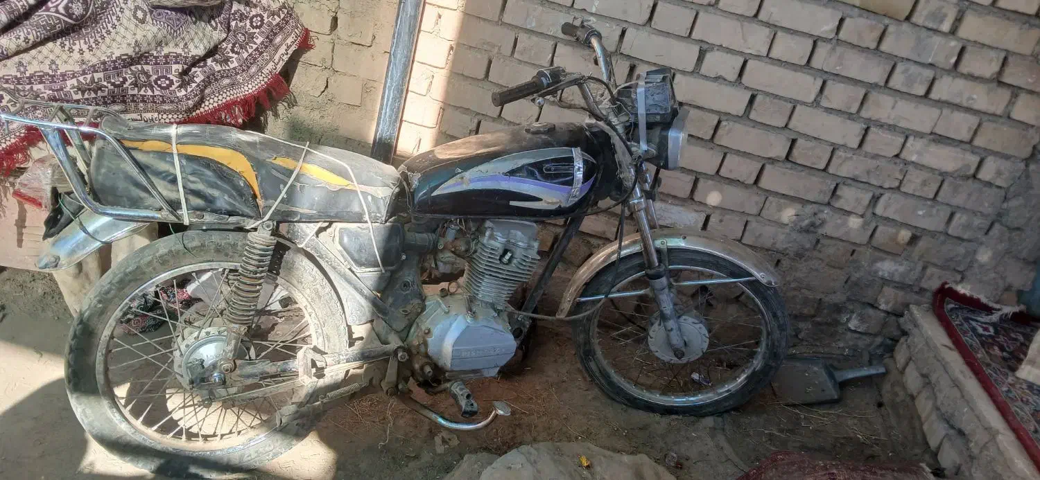 موتورسیکلت ۱۲۵ مدل ۸۲|موتورسیکلت|طاغنکوه, |دیوار