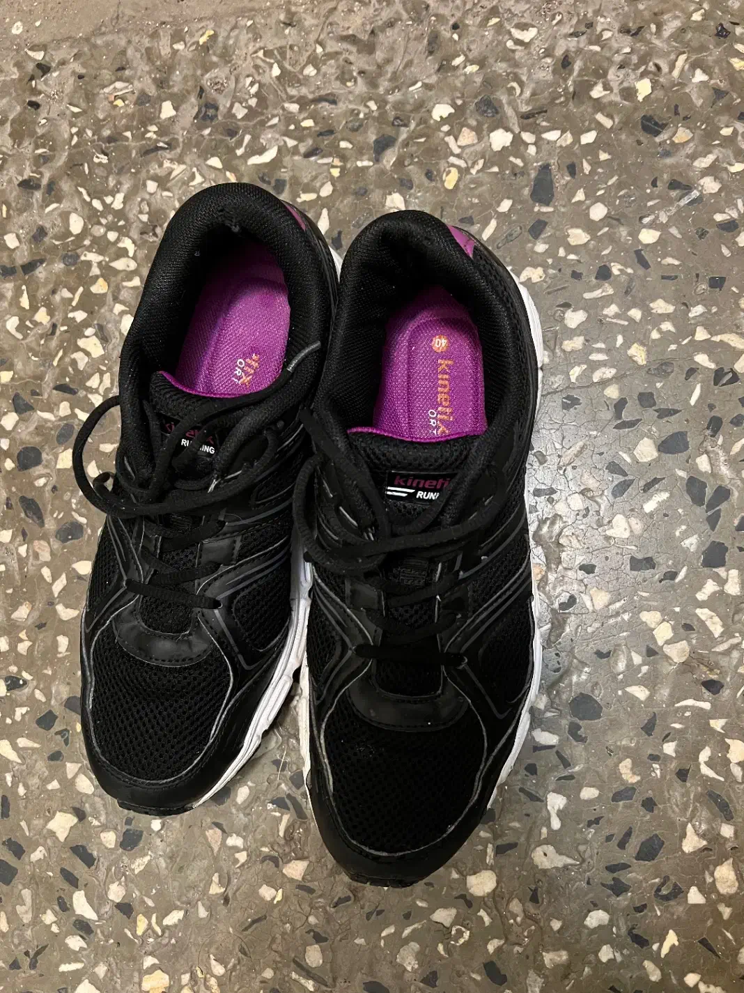 کفش کنیتیکس|کیف، کفش، کمربند|تبریز, |دیوار